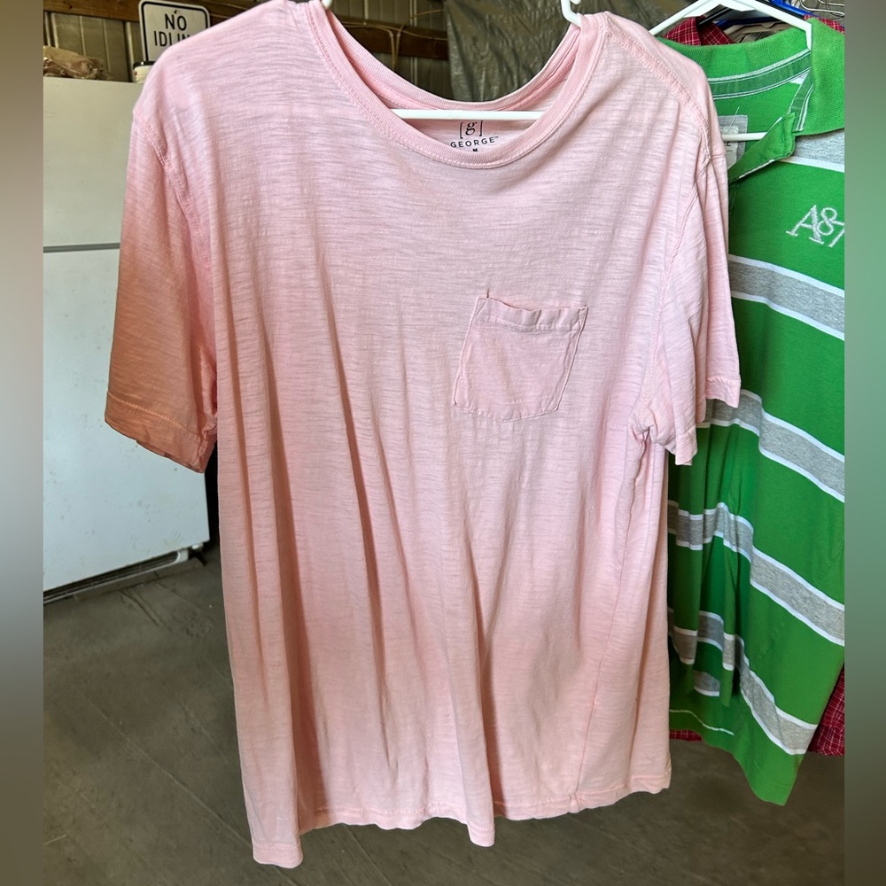 Men’s short sleeve pocket shirt